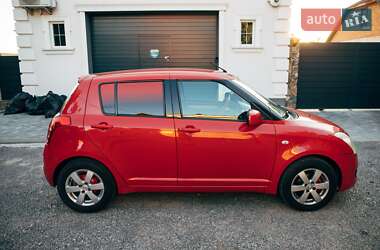 Хэтчбек Suzuki Swift 2008 в 