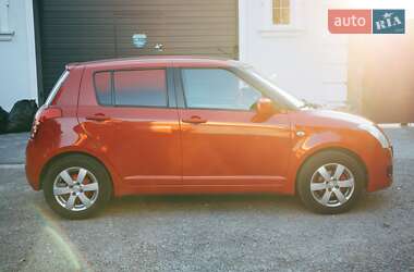 Хэтчбек Suzuki Swift 2008 в 