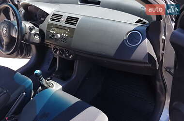 Хэтчбек Suzuki Swift 2008 в 