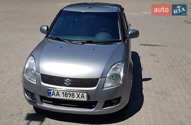 Хэтчбек Suzuki Swift 2008 в 