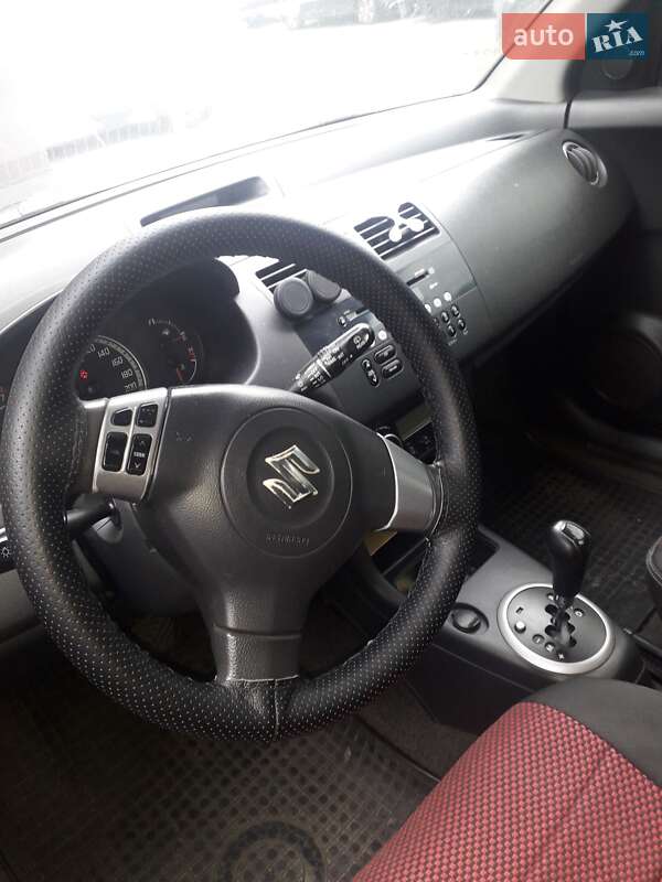 Хэтчбек Suzuki Swift 2007 в Киеве фото 23 Хэтчбек Suzuki Swift 2007 в Киеве