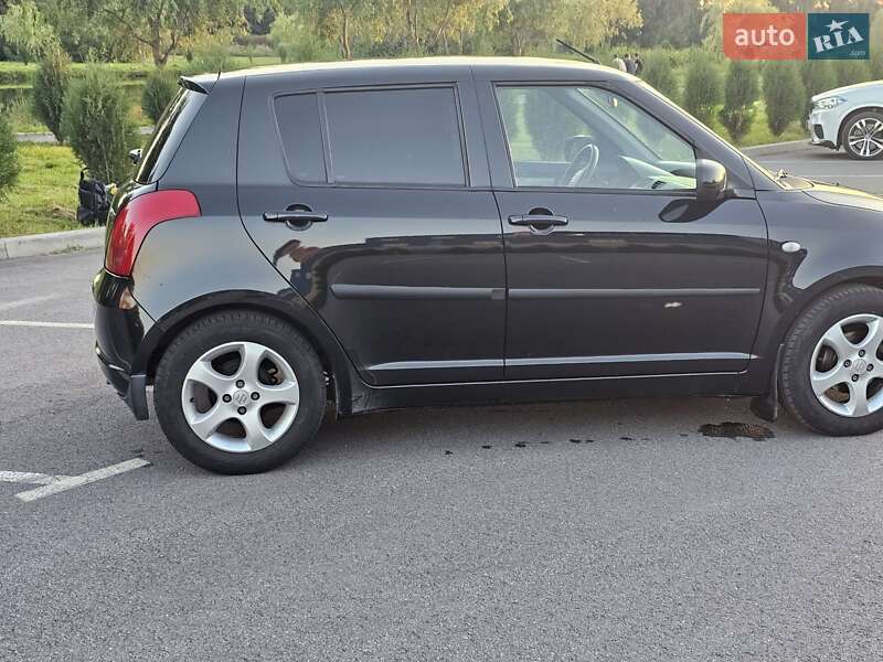 Хетчбек Suzuki Swift 2007 в Вінниці