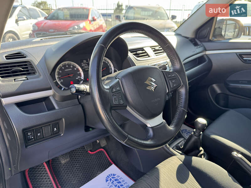 Хетчбек Suzuki Swift 2013 в Києві