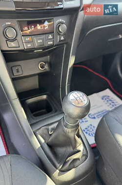 Хетчбек Suzuki Swift 2013 в 