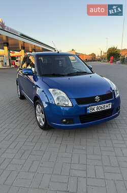 Хетчбек Suzuki Swift 2007 в 