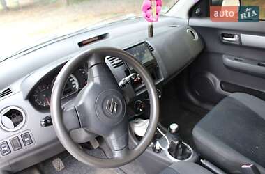 Хэтчбек Suzuki Swift 2009 в 
