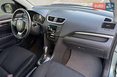 Хэтчбек Suzuki Swift 2011 в 