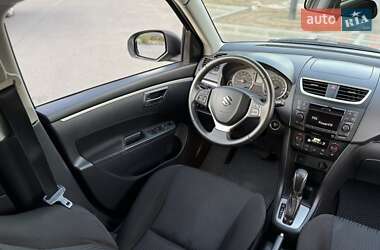 Хэтчбек Suzuki Swift 2011 в 
