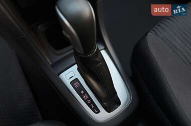 Хэтчбек Suzuki Swift 2011 в 