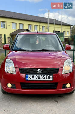 Хэтчбек Suzuki Swift 2006 в 