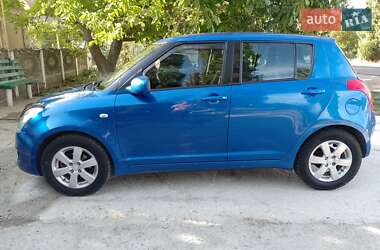 Хетчбек Suzuki Swift 2008 в 