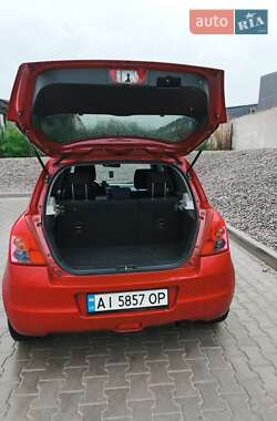 Хэтчбек Suzuki Swift 2008 в 