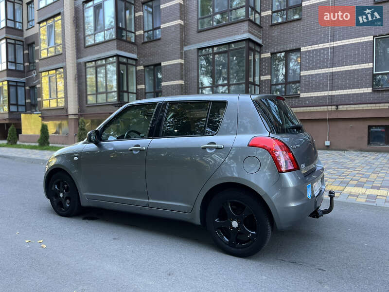 Хэтчбек Suzuki Swift 2008 в Чернигове