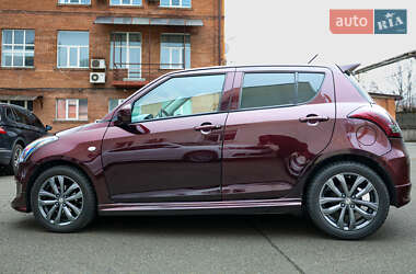 Хетчбек Suzuki Swift 2011 в 