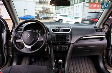 Хетчбек Suzuki Swift 2011 в 