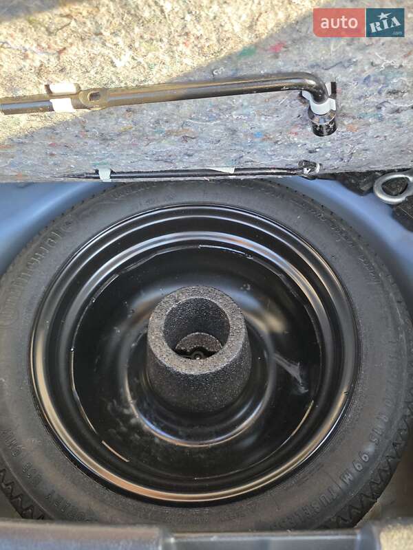 Хетчбек Suzuki Swift 2011 в Львові