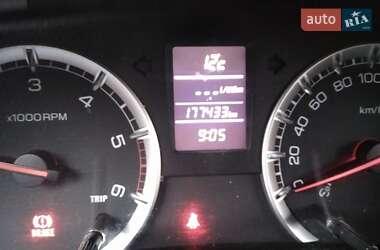 Хэтчбек Suzuki Swift 2011 в 