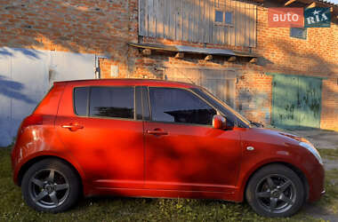 Хэтчбек Suzuki Swift 2007 в 