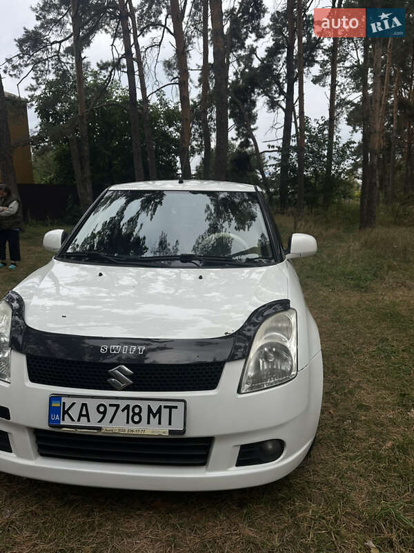 Suzuki Swift 2008