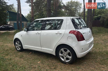 Хэтчбек Suzuki Swift 2008 в Киеве