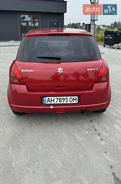 Хетчбек Suzuki Swift 2007 в 
