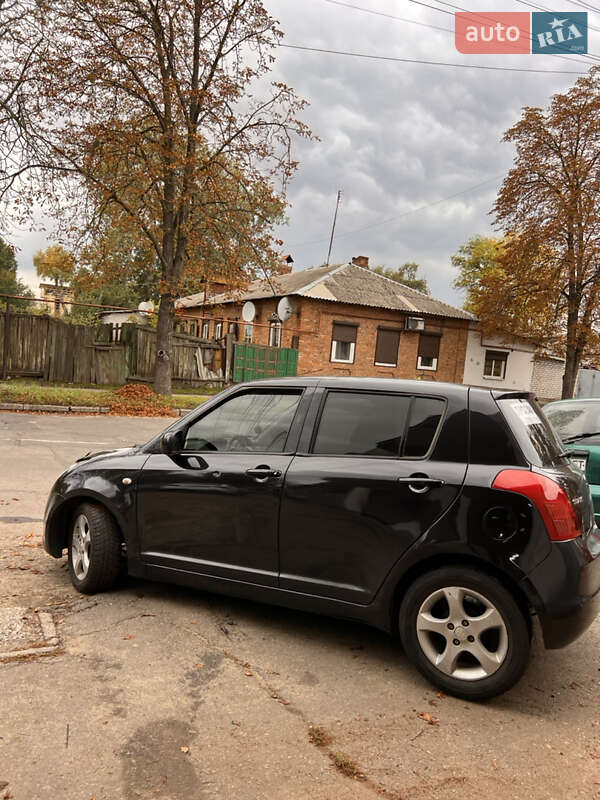 Хэтчбек Suzuki Swift 2007 в Кременчуге