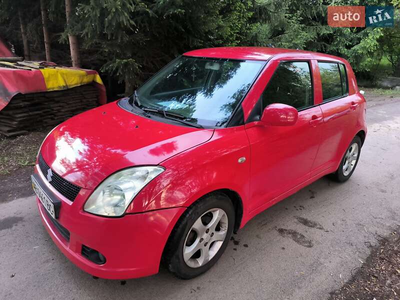 Хэтчбек Suzuki Swift 2006 в 