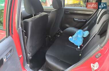 Хэтчбек Suzuki Swift 2006 в 
