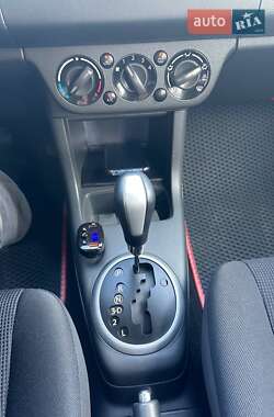 Хэтчбек Suzuki Swift 2008 в 