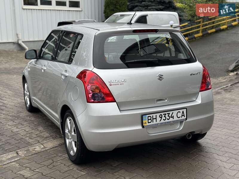 Хетчбек Suzuki Swift 2008 в Одесі