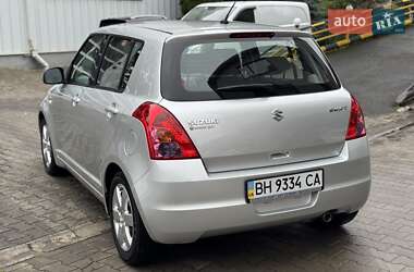 Хэтчбек Suzuki Swift 2008 в 