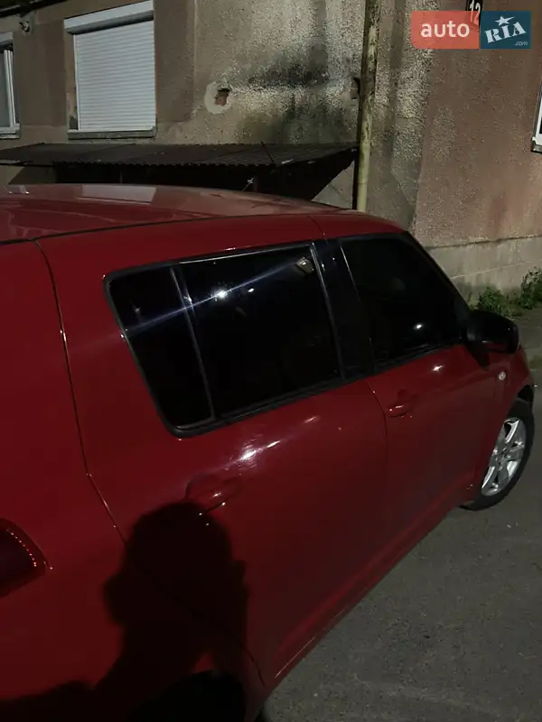 Suzuki Swift 2010