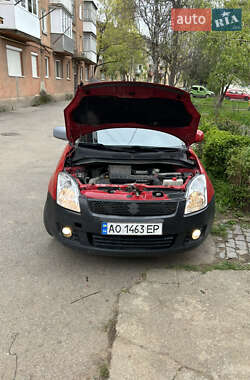 Хетчбек Suzuki Swift 2010 в 
