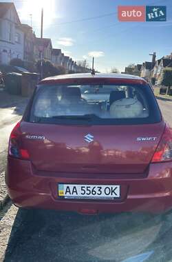 Хетчбек Suzuki Swift 2007 в 