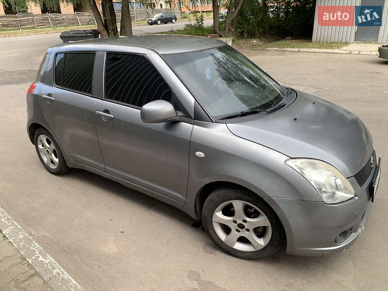 Хэтчбек Suzuki Swift 2008 в Сумах фото Хэтчбек Suzuki Swift 2008 в Сумах