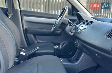 Хетчбек Suzuki Swift 2006 в 