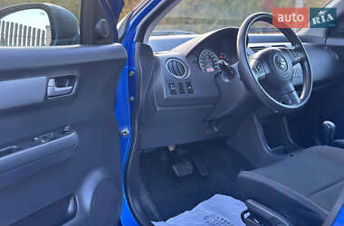 Хетчбек Suzuki Swift 2006 в 