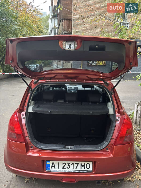 Хетчбек Suzuki Swift 2007 в Києві