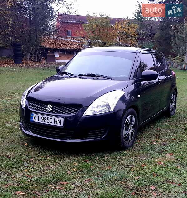 Хэтчбек Suzuki Swift 2012 в Броварах