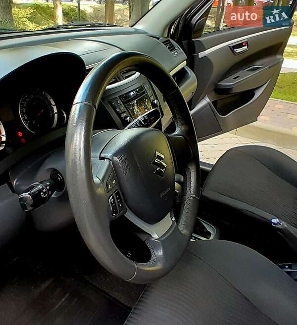 Хэтчбек Suzuki Swift 2012 в Броварах