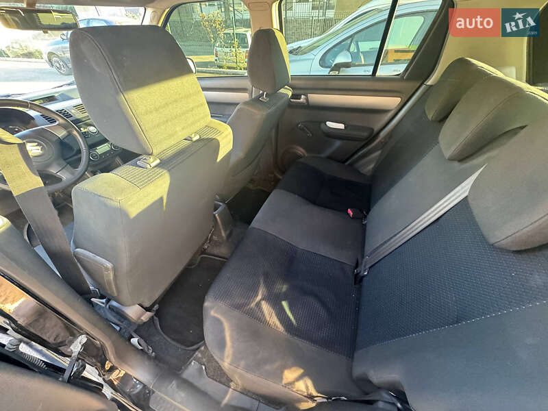 Хетчбек Suzuki Swift 2008 в Дніпрі