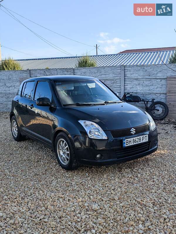Хетчбек Suzuki Swift 2007 в Одесі фото 6 Хетчбек Suzuki Swift 2007 в Одесі
