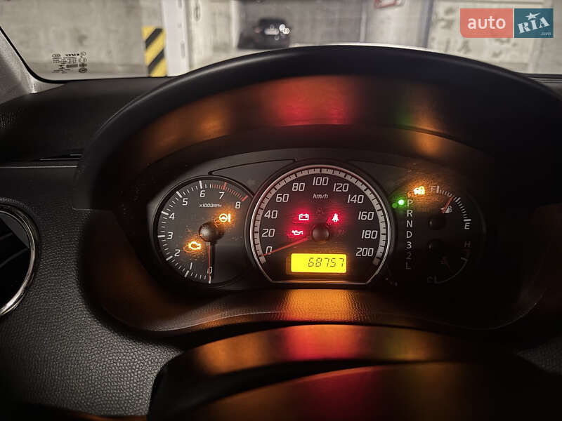 Хетчбек Suzuki Swift 2008 в Києві фото 4 Хетчбек Suzuki Swift 2008 в Києві