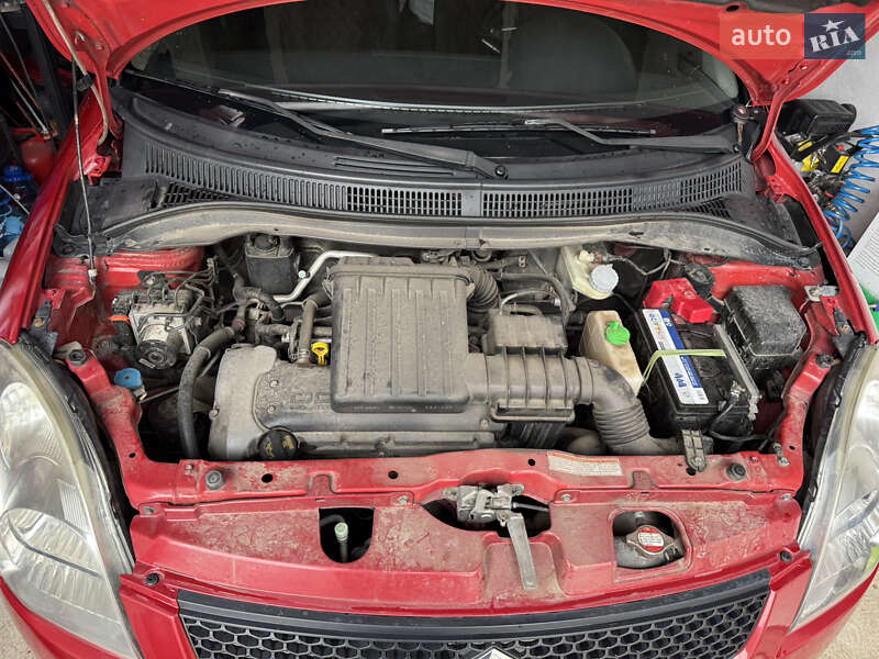 Хетчбек Suzuki Swift 2007 в Львові