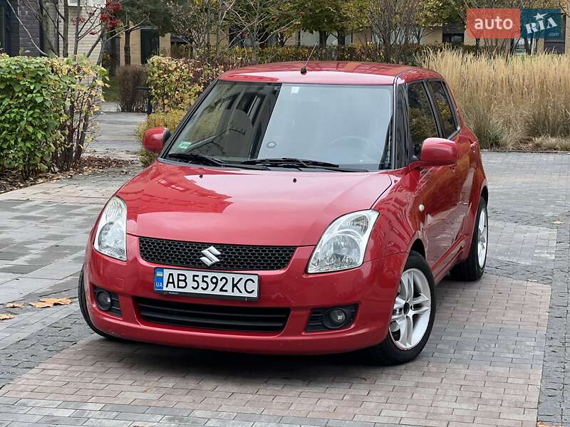 Хэтчбек Suzuki Swift 2008 в Киеве