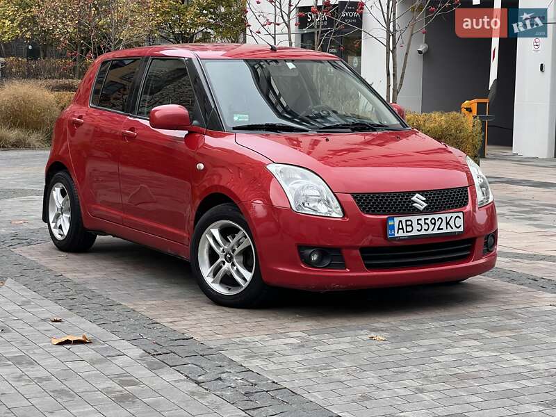 Хэтчбек Suzuki Swift 2008 в Киеве