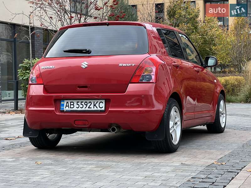 Хэтчбек Suzuki Swift 2008 в Киеве