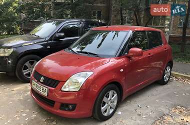 Хетчбек Suzuki Swift 2008 в Києві