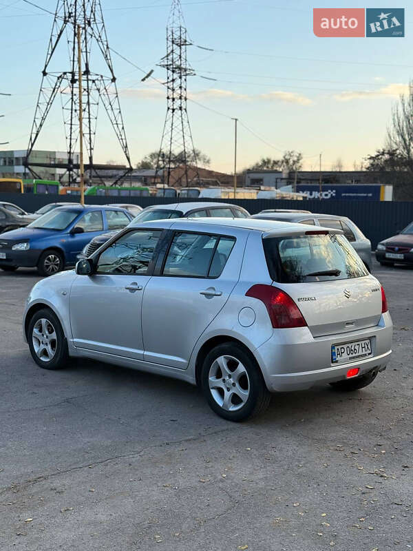 Хетчбек Suzuki Swift 2006 в Запоріжжі