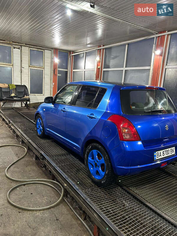 Хэтчбек Suzuki Swift 2005 в Кропивницком фото 10 Хэтчбек Suzuki Swift 2005 в Кропивницком
